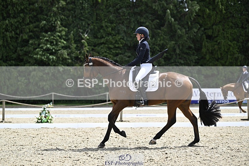 000101-191111-03877 - 425-HUMBLE_GLORY-Sophia_Hill