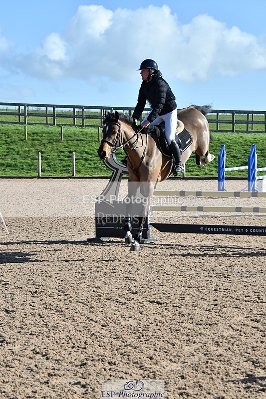 240306A-104240-00194 - Cls 1 British Novice and 90cm Open