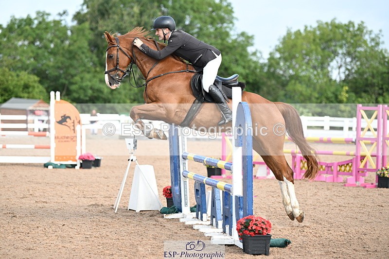 240802A-092427-03372 - Cls 21 A&B Brit Nov & 90cm Open