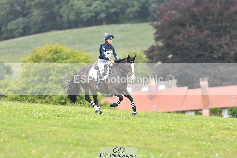 240804-125000-13575 - 453-Bethy_Naylor-Davis-FLORENCE_IX