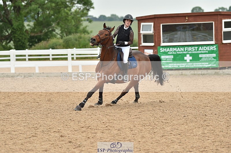 230611A-112116-04755 - Cls 33 95cm Amateur Qualifier