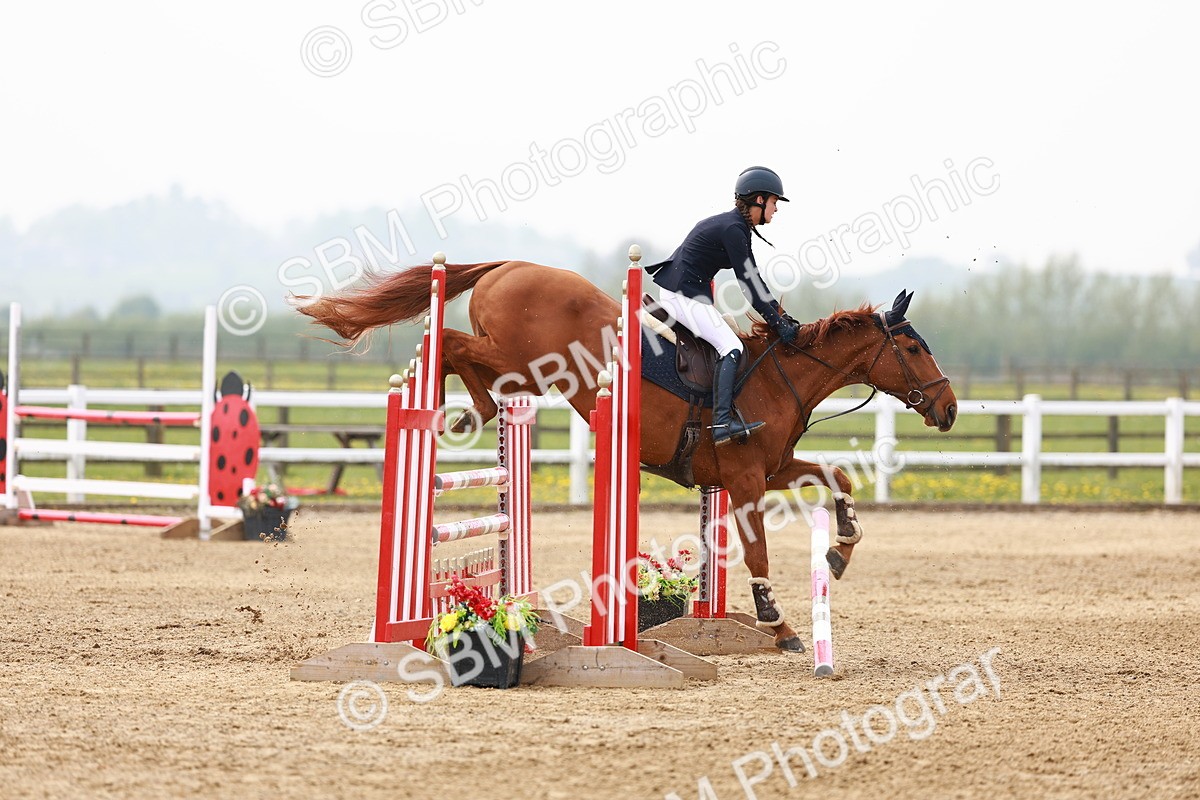  - Class 18 - Senior Newcomers - 1.10m