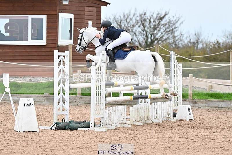 241116X-133613-02214 - Cls 33 A&B Spring Board