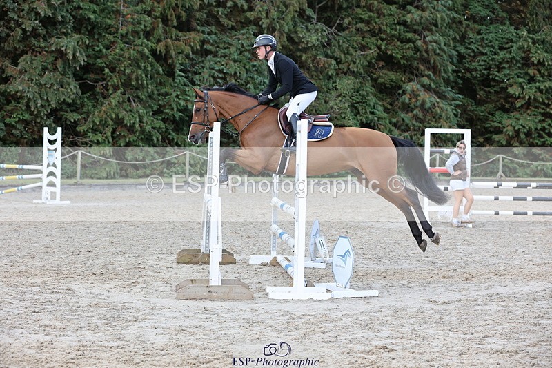 250829A-104702-01222 - Cls 7 British Novice and 90cm
