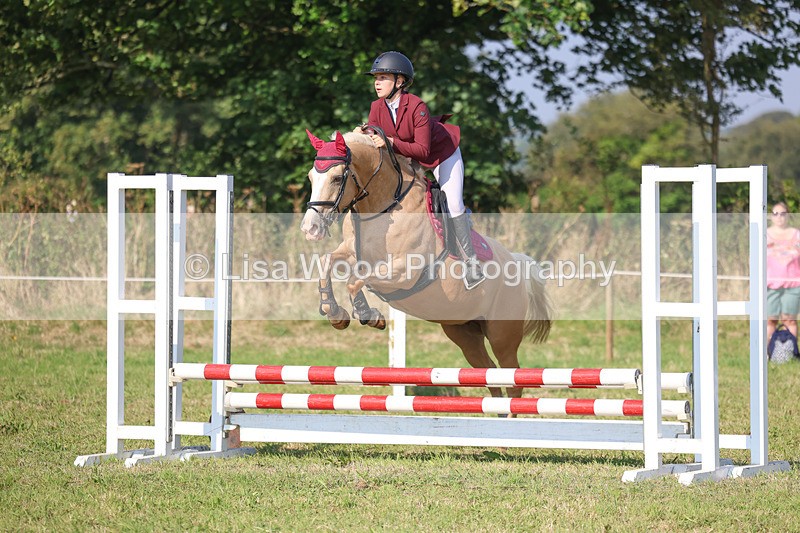 3E7A1295 - Class 1: Club 60cm Juniors and Seniors