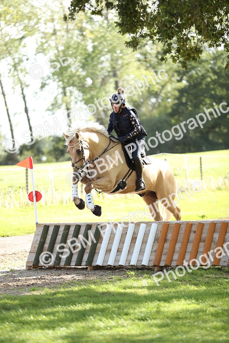 SBM_25885_E10 - Eventers Challenge 70cm Chamionship - Clare Blakey