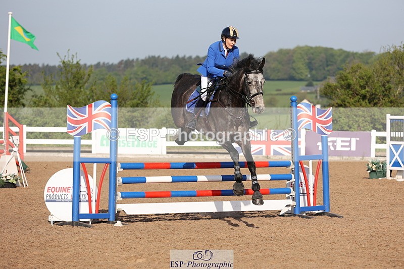 240510A-083145-04273 - Cls 13 British Novice and 90cm Open
