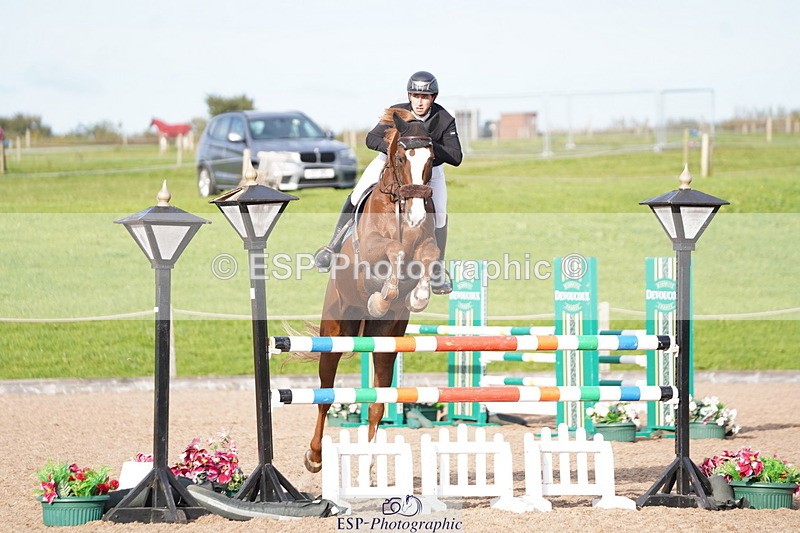 241005A-162346-05203 - SAT Cls 12 Snr Fox & 1.20m Open