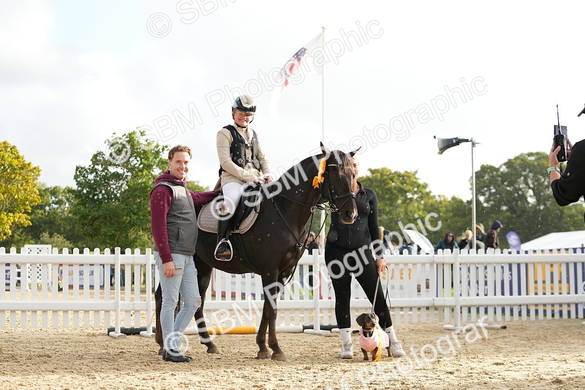 SBM_29251 - J43 - Horse & Hound Open 50cm