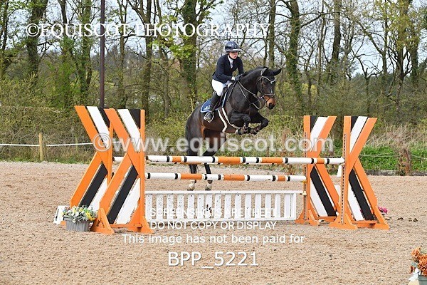 BPP_5221 - CLASS 19 SUN Senior Foxhunter/ 1.20m Open