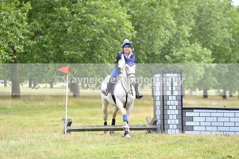 WJ5_2095 - Time at Jump 13:04 to 14:02