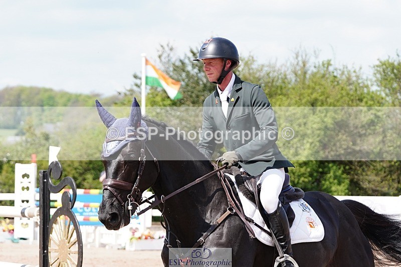 250427-120056-16320 - Cls 4 - 2 Star Small Tour