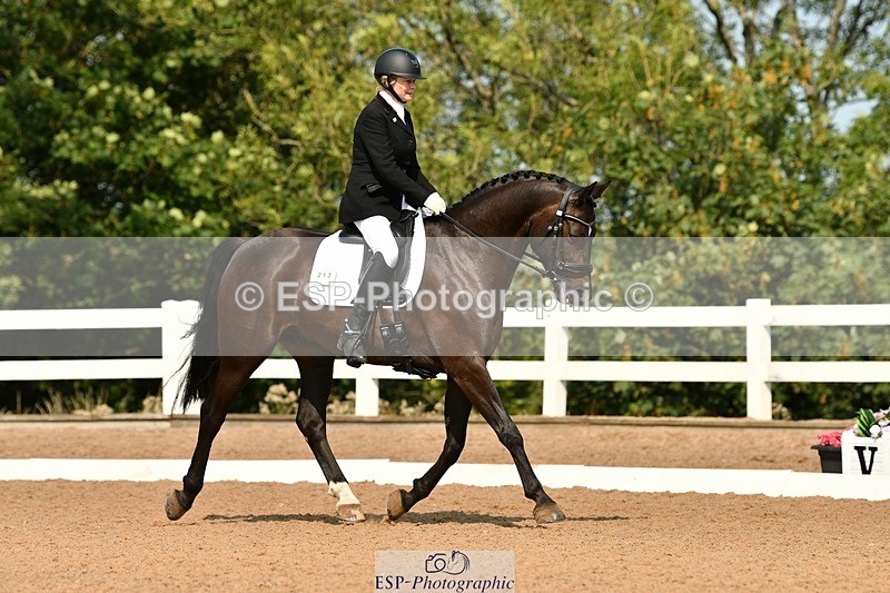 250817-111906-08533 - 213-mrs.nicola.m.NichollsSir.Sherman.Astwood