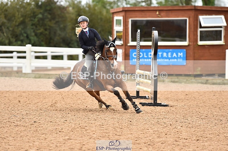 231028A-121614-01080 - Cls 3 Discovery & 90cm Open