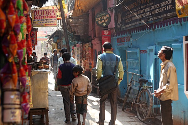Varanasi back streets, India_0543 - Indian - People, Culture, Wildlife & landscape