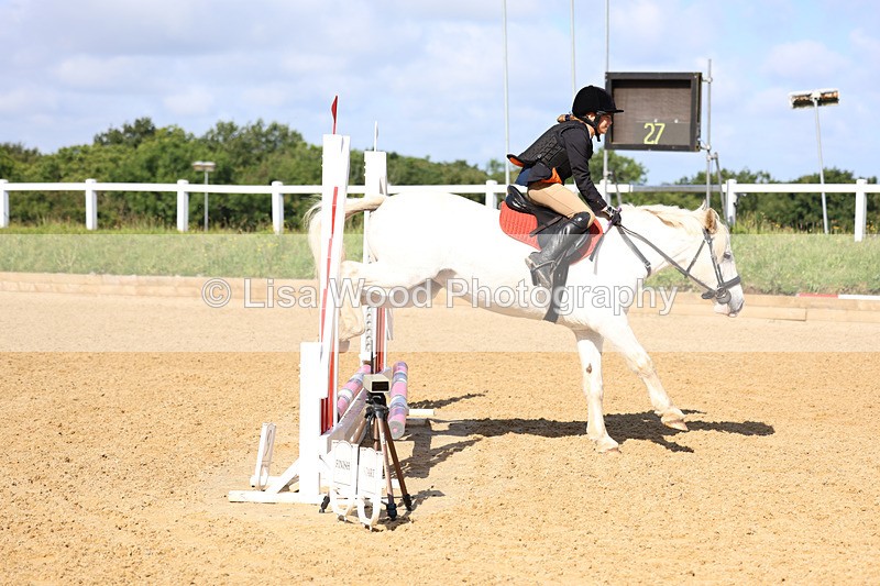 3E7A2462 - Class 1: 60cm Juniors and Seniors