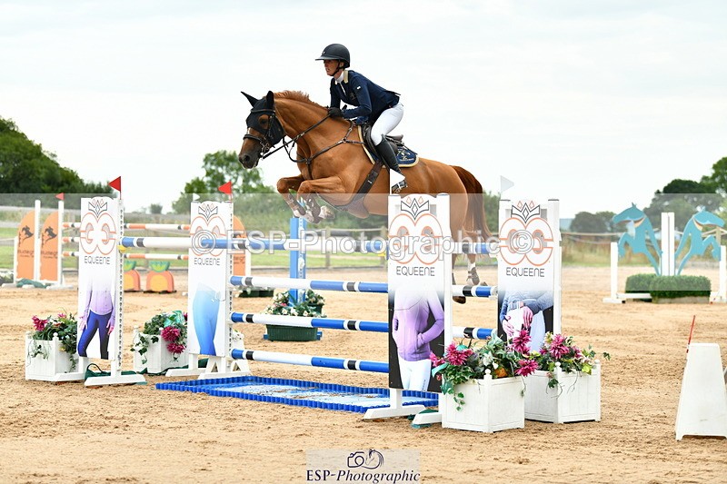 230720A-151802-03796 - Cls 9, 2 Star Big 1.40m Start to break