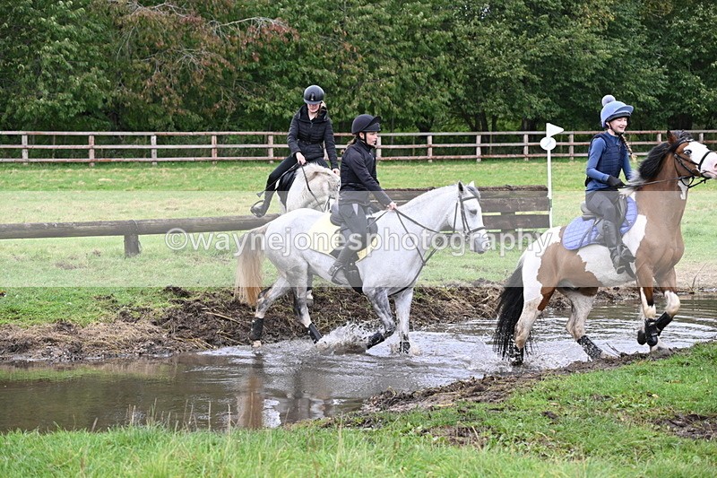 WJ6_6172 - Time at Photographer 12:41 to 13:05