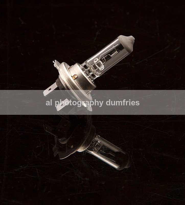Light bulb moment - Comercial photography