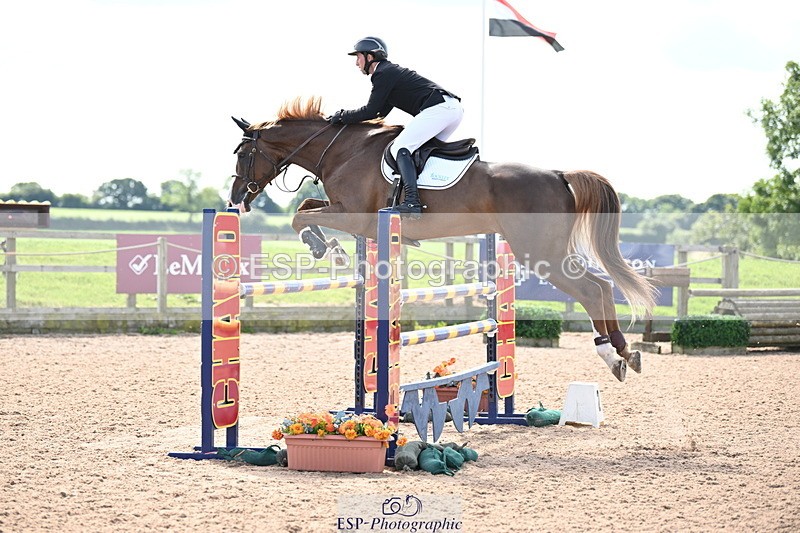 240913A-132258-04532 - Cls 15 Snr Foxhunter