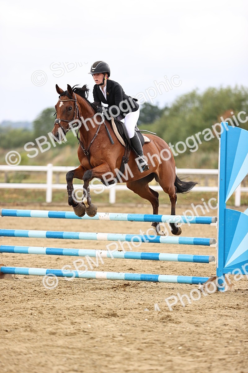 SBM_025192 - Class 9 - Senior British Novice - 90cm