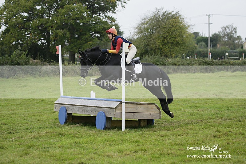  WWHT 171021 1809 - Novice Pairs (0.80m)  17/10/21