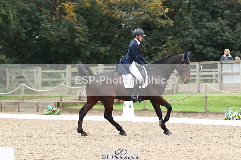 241024-140410-03770 - 158-Harriet.Beeby.Wynn-SHANNONDALE.COURAGE