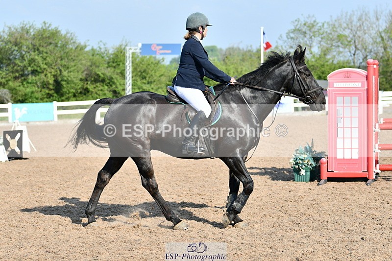 240512A-084908-16980 - Cls 39 British Novice and 90cm Open