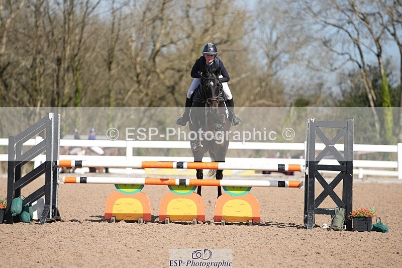 250329-104652-03710 - Cls 20 British Novice and 90cm