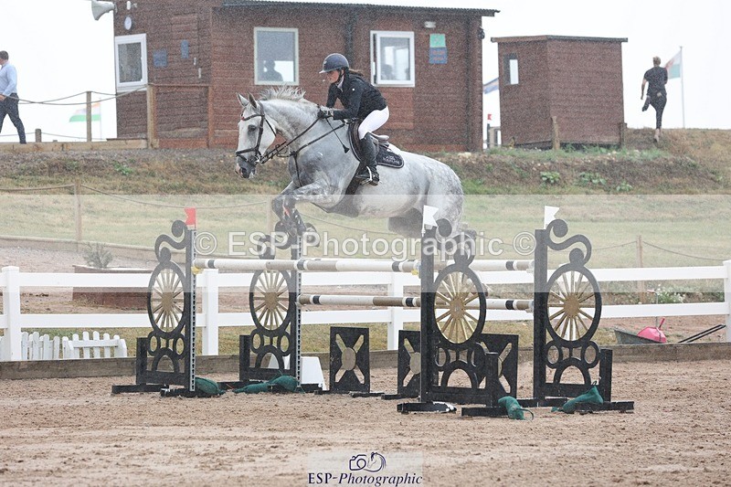 250717-140446-05764 - Cls 1, 3 Star Small Tour Start to Break