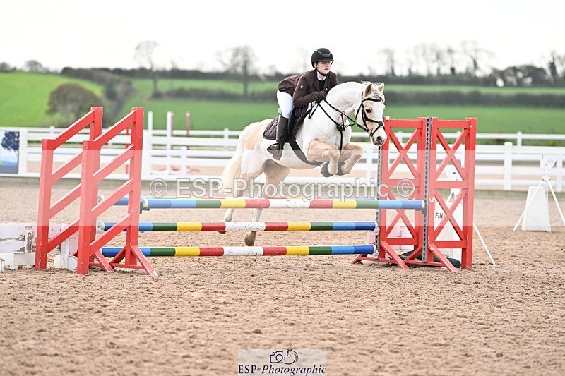 241117X-091036-03153 - Cls 05s A&B Pony Brit Nov & 80 Open