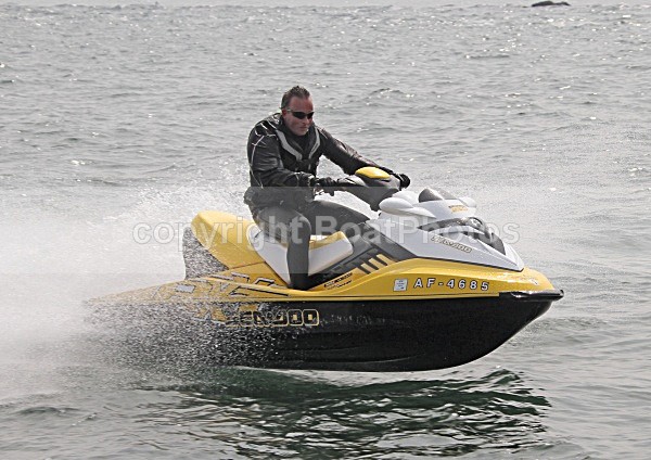 100424 AF-4685 IMG_3863jpg - PWC's (Wetbikes, Jetskis)