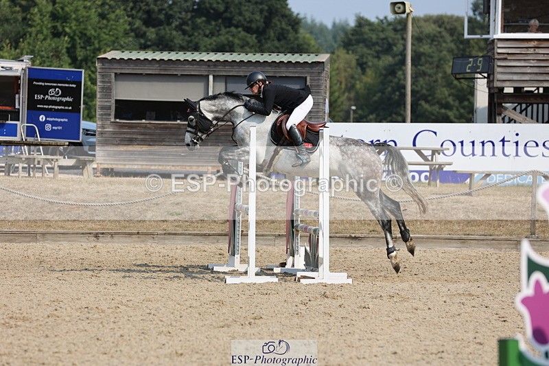 250816A-104454-00829 - Cls 3 Snr British Novice