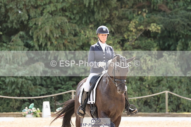 250809A-144342-04361 - 028-Sameera.RahmatallaForget.Me.Not.NE