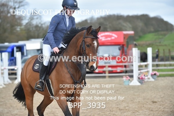 BPP_3935 - CLASS 4 Senior Newcomers/ 1.10m Open