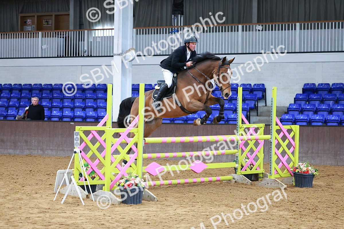 SBM_001458 - Class 4 - Senior Newcomers - 1.10m