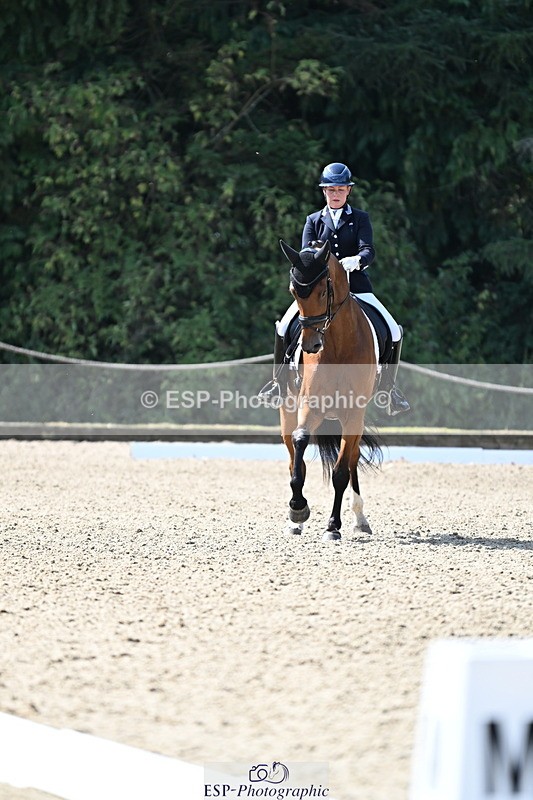 250810A-110931-05747 - 071-Abbie.NewburySeagry.Viceroy