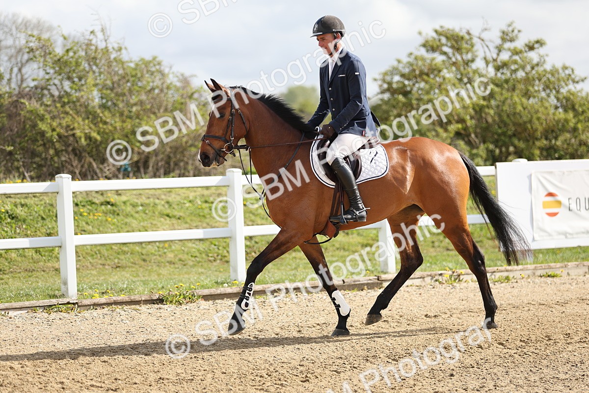 SBM_000146 - Class 1 - Clear Round