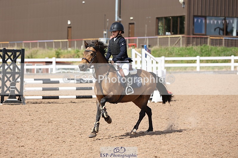 240629A-160641-07903 - Cls 13 Stepping Stones 128cm + 138cm