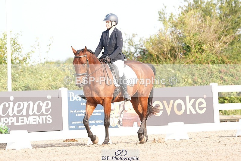 250817-085511-07394 - 146-Jean.BucklandCourt.Esquire