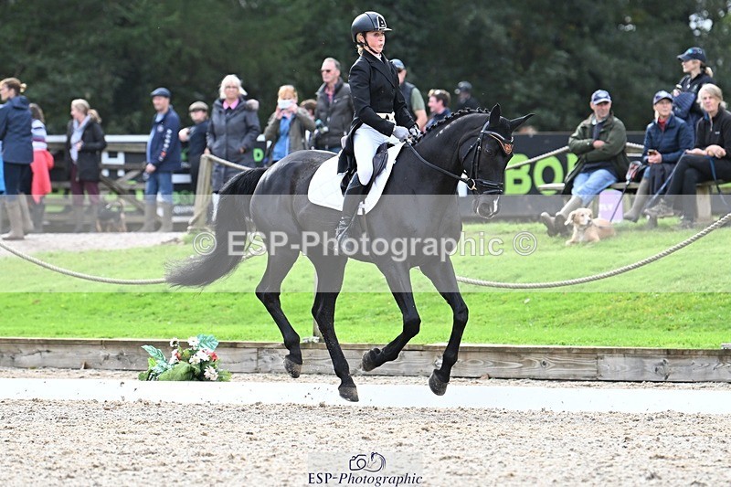 231019-144602-04268 - 056-WILLOW.BDA-Lisa.Maynard-DR