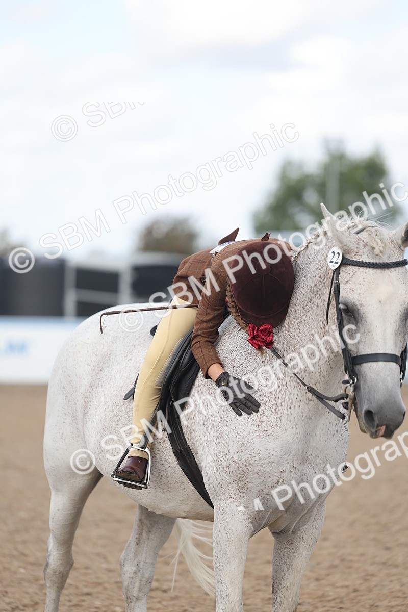 SBM_23264 - Class 807 - young Rider 11 to 16 Years