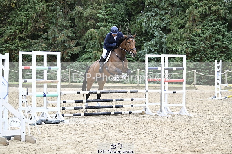 250830A-105718-05723 - Cls 21 British Novice and 90cm Open