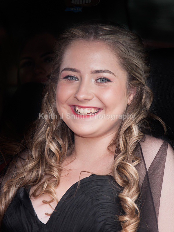 7SKJ0385 2 - Katie Doyle and friends Pre Prom