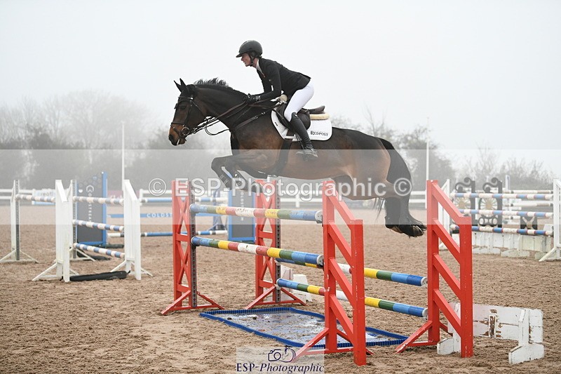 241103A-135224-08336 - SUN Cls 22 Blue Chip Performance Jump Off