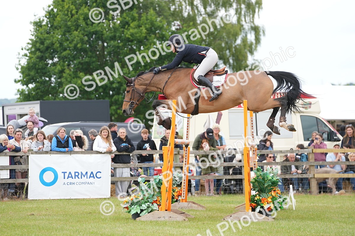 SBM_06438 - Class 202 - National 1.40m Open