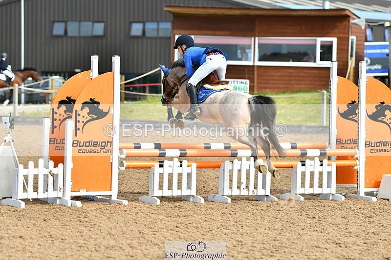 230624A-092334-00155 - Cls 36 Stepping Stones 128 & 138cm