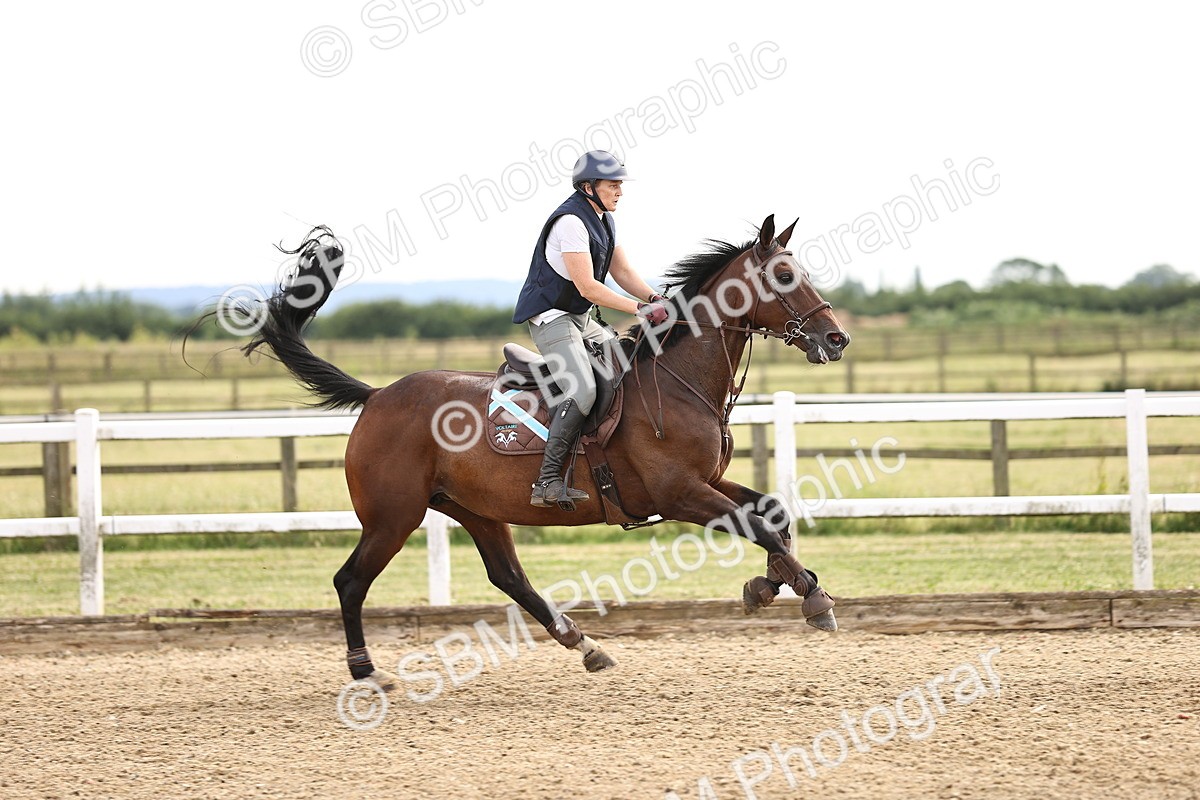 SBM_002384 - Class 18 - Ariat Senior British Novice- 90cm Open