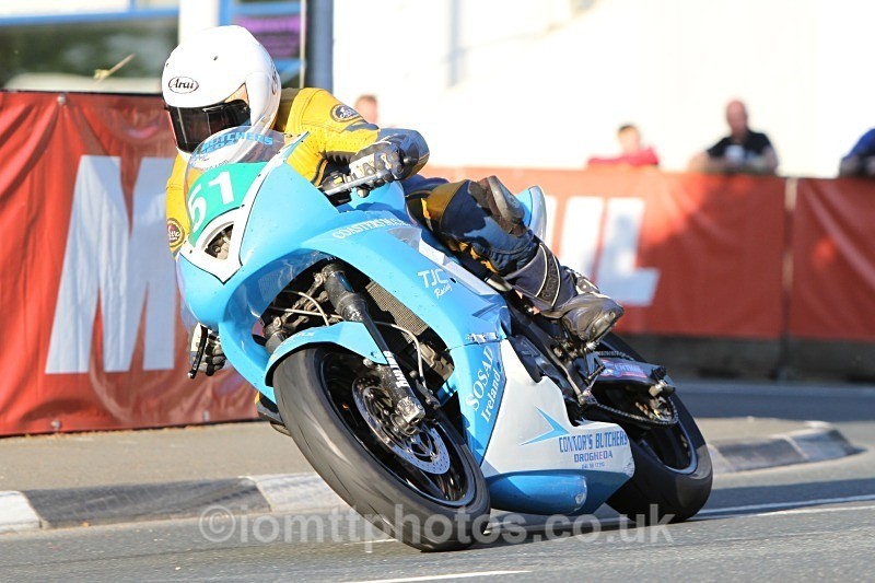  - Saturday Practice Newcomers/Supertwins