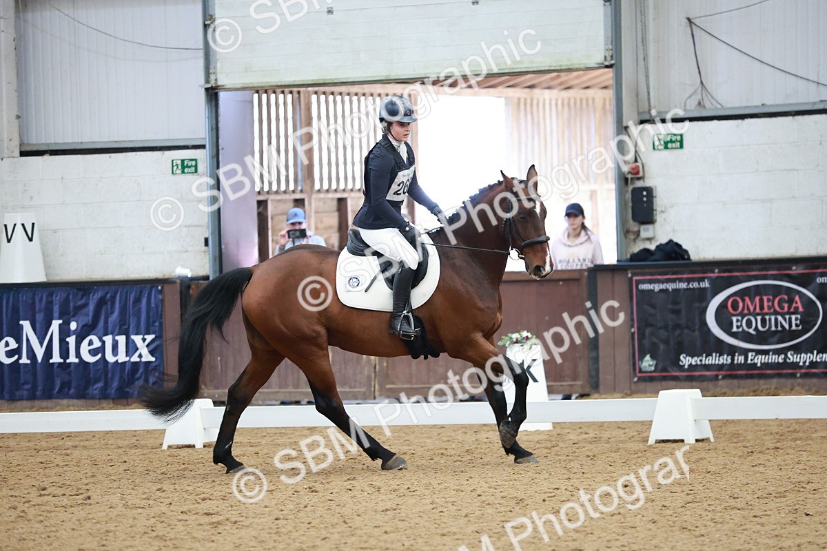 SBM_004001 - Class 2 - Novice 2020